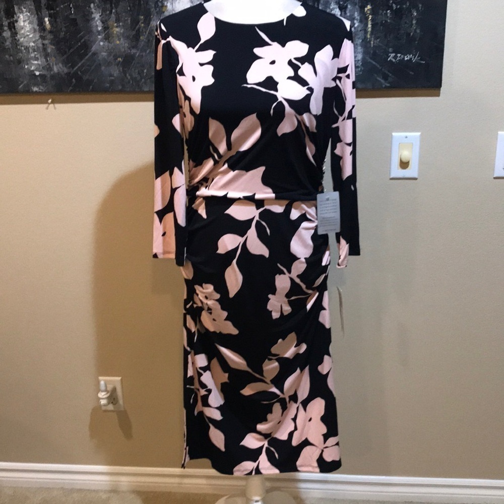 NWT London Times Black & Pink Floral Dress with Side Slits and Ruching-12